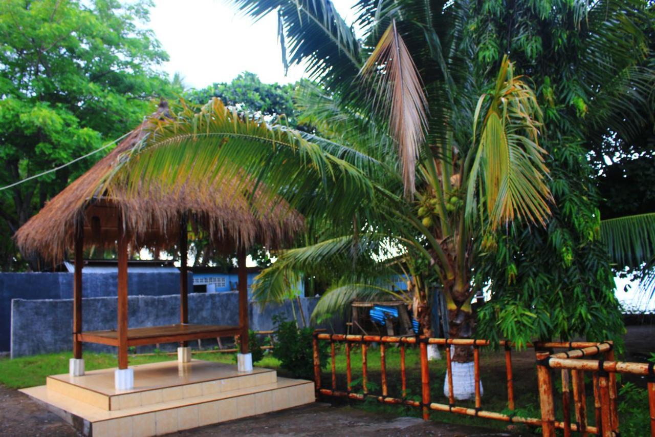 Fx72 Beach Resort Maumere Eksteriør billede