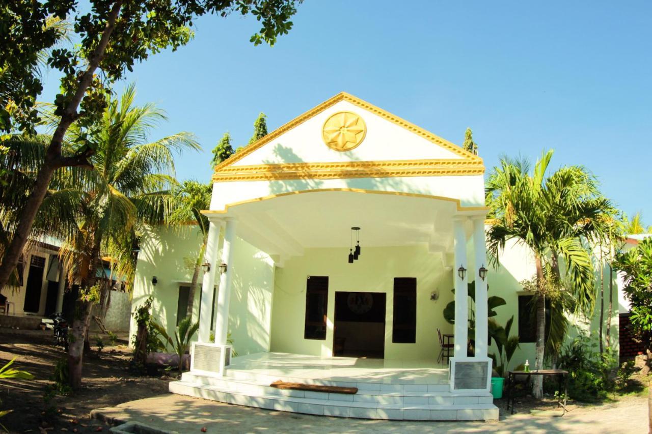Fx72 Beach Resort Maumere Eksteriør billede