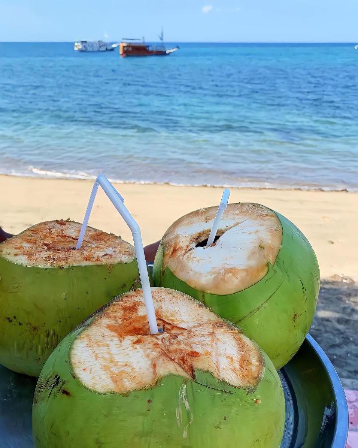 Fx72 Beach Resort Maumere Eksteriør billede