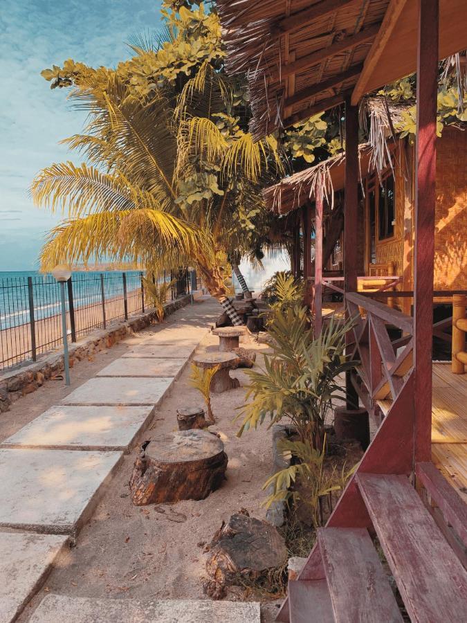 Fx72 Beach Resort Maumere Eksteriør billede
